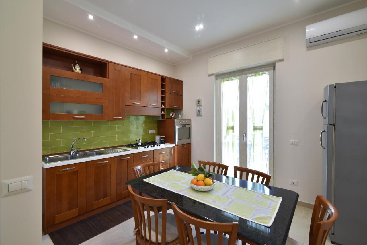 Virginia'S House Apartment Торе Анунциата Екстериор снимка